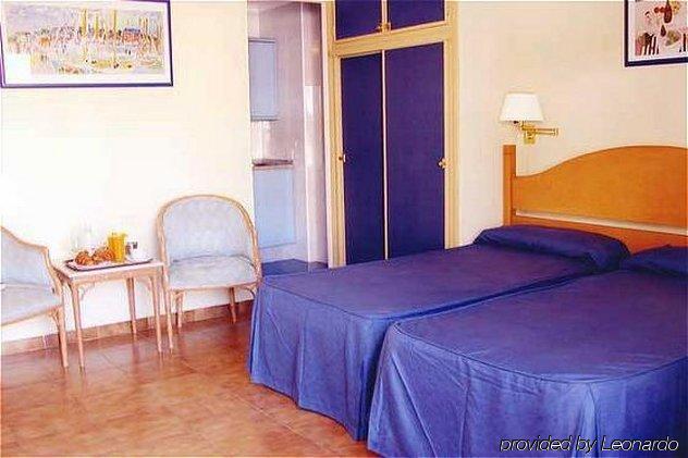 El Faro Hotel 3*