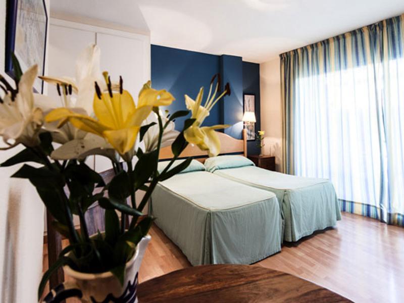 Hotel El Faro 3*